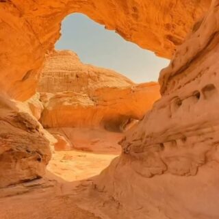 Argelia: Donde el desierto se encuentra con el Mediterráneo

Bienvenidos a Argelia.

#argelia #desiertodelsahara #camellos #desierto #mediterraneo #vacaciones #agenciadeviajes #nuevosdestinos #descubreargelia #africa #sanyogguptavoyages